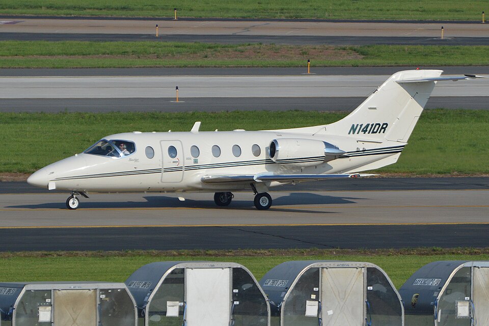 Beechjet 400A N141DR